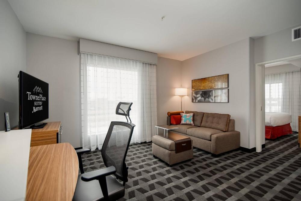 One Bedroom Suite with Sofa Bed and One Queen Bed interior
